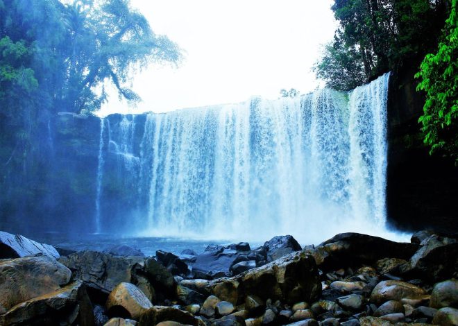 Deretan Tempat Wisata Alam Tersembunyi di Kalimantan yang Wajib Masuk Bucket List Liburanmu